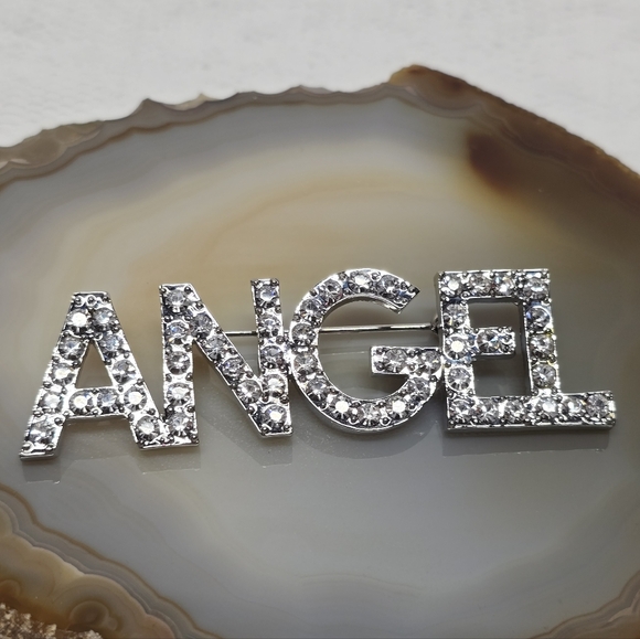 Vintage 90s Silver Tone Shiny Clear Crystal Rhinestone Word "ANGEL" Pin Broosh - Picture 4 of 6